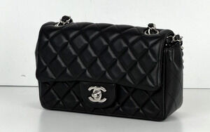 Chanel Mini Rectangular Flap Bag in Black Quilted Lambskin 2019 D-2